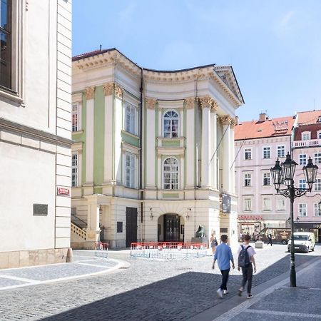 Quiet Apartment In The Heart Of Old Town Centre Prag Exteriör bild